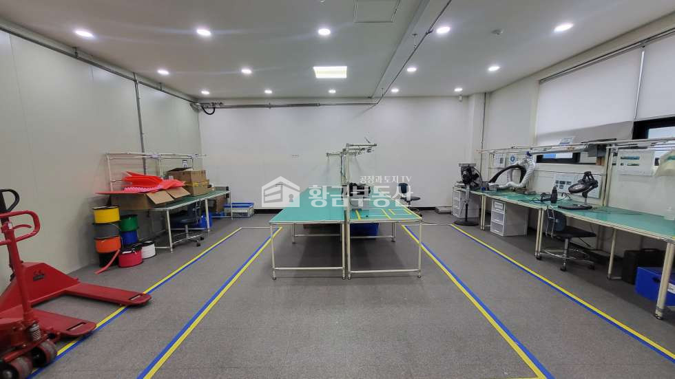 경기 수원영통구 망포동 영통구공장매매│약208평│망포역 바로앞 사옥형공장 및 임대수익가능한 건물 매매 매물번호 10729 사진 12