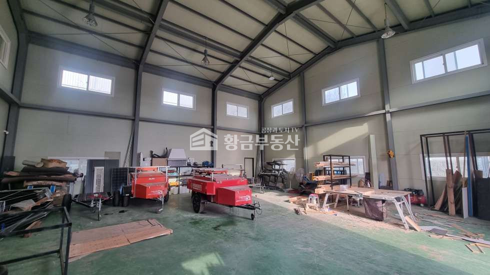 경기 화성만세구 향남읍 도이리 향남창고매매│약 106평│82번지방도인접,마당이넓어적재good 매매 매물번호 10823 사진 4