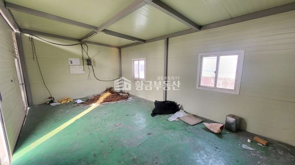 경기 화성효행구 정남면 음양리 1동 정남면공장임대│약110평│추가창고 및 마당넓게 단독으로 사용 월세 매물번호 10692 사진 3