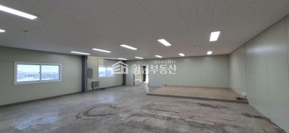 경기 화성만세구 장안면 수촌리 1동 장안 │약100P│공장2층, 대로변, 넓은주차, 화물엘리베이터 월세 매물번호 11142 사진 8