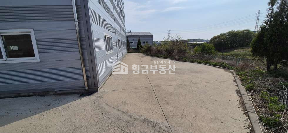 경기 화성만세구 장안면 수촌리 1동 장안│약183평 │신축 공장매매, 마당넓은 단독공 매매 매물번호 11237 사진 3